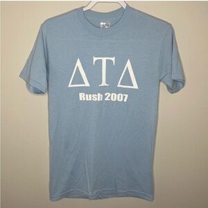 Fraternity Delta Tau Delta Y2K Men’s Tee Shirt Size Small